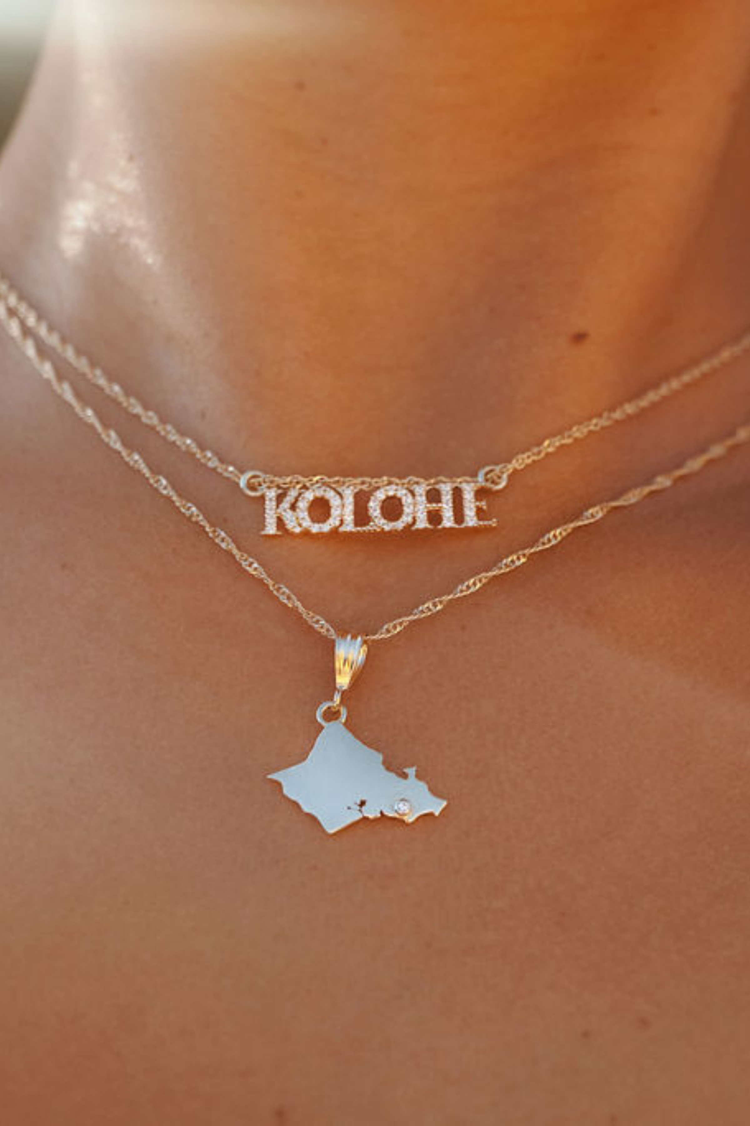 KOLOHE Diamond Pendant