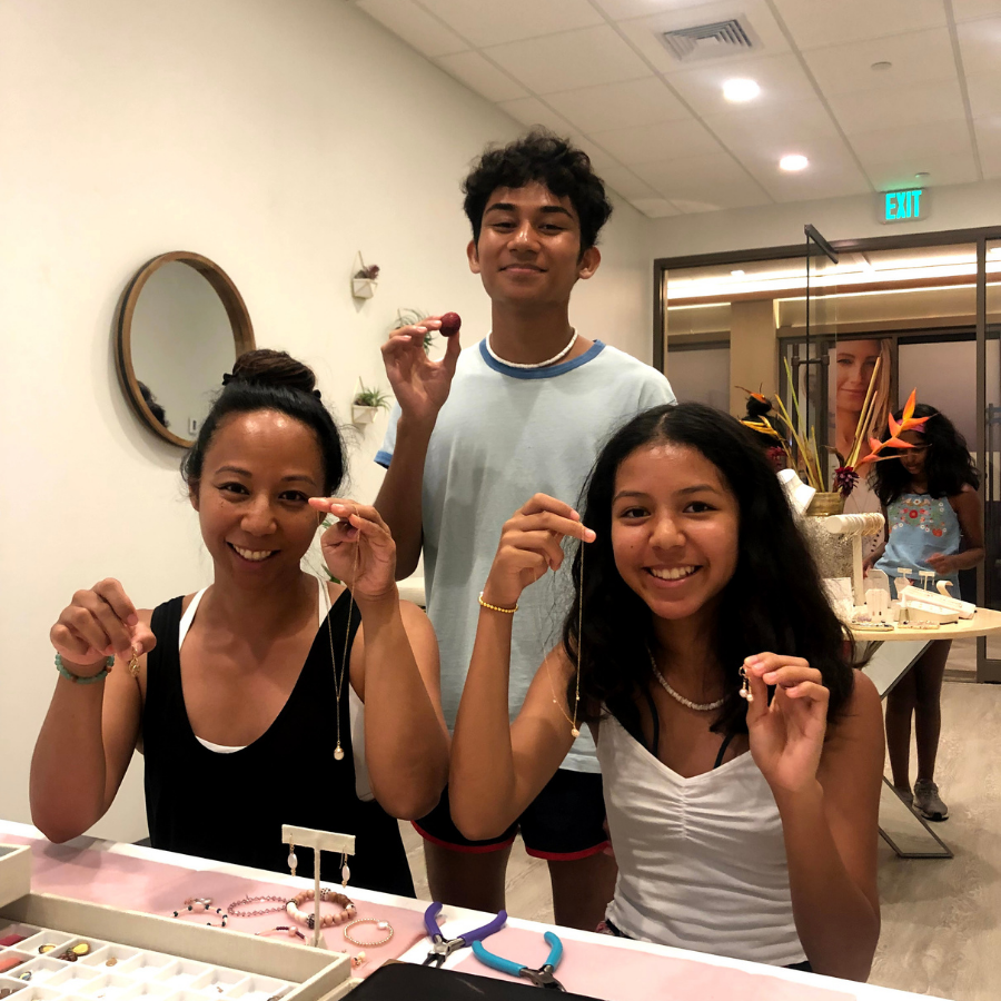 Jewelry Class at the 'Alohilani Resort