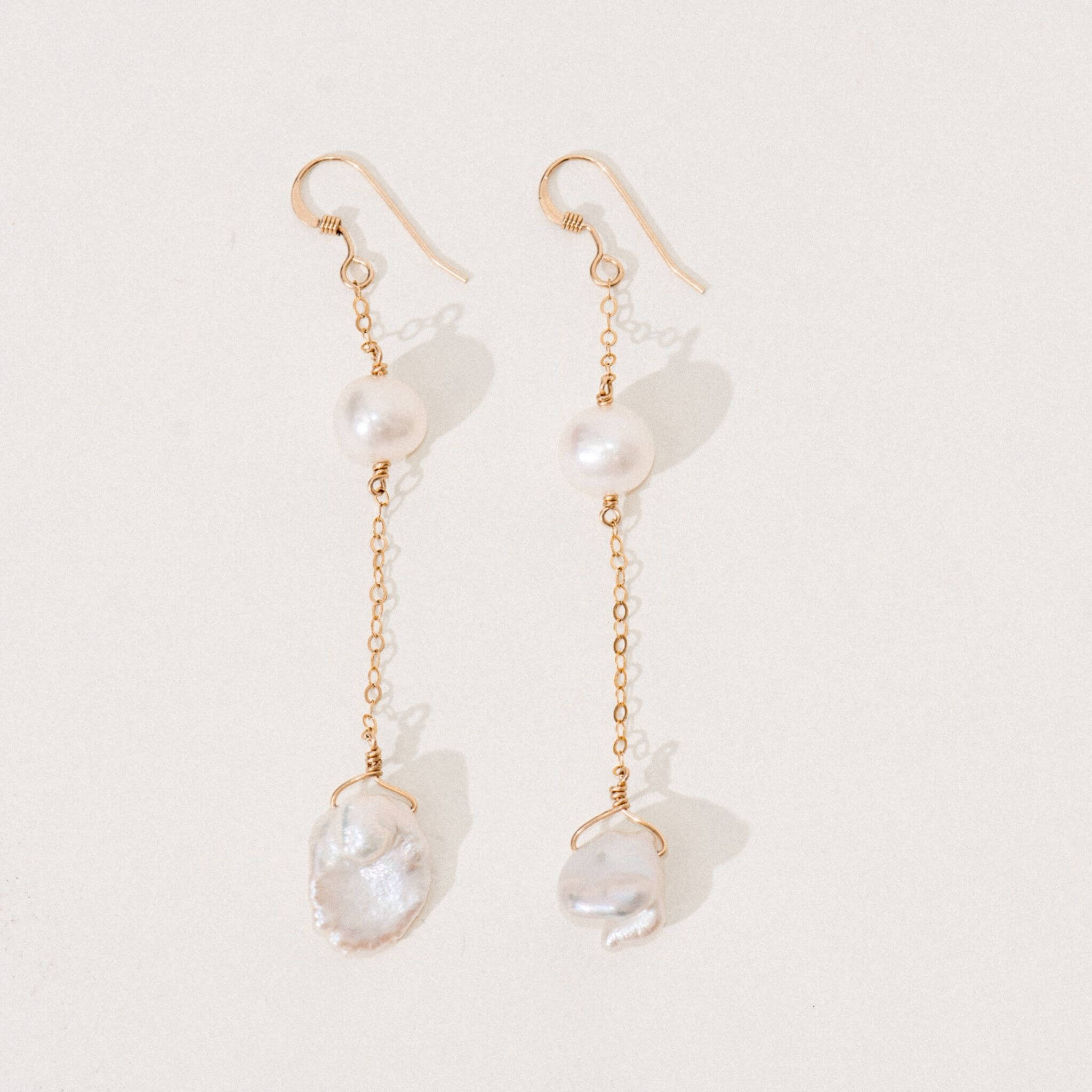 Alyssa Pearl Earrings