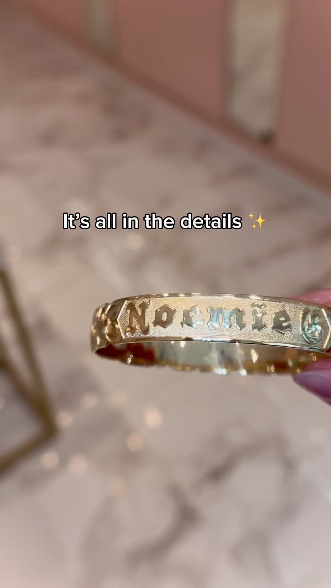 Hawaiian Heirloom Bangle