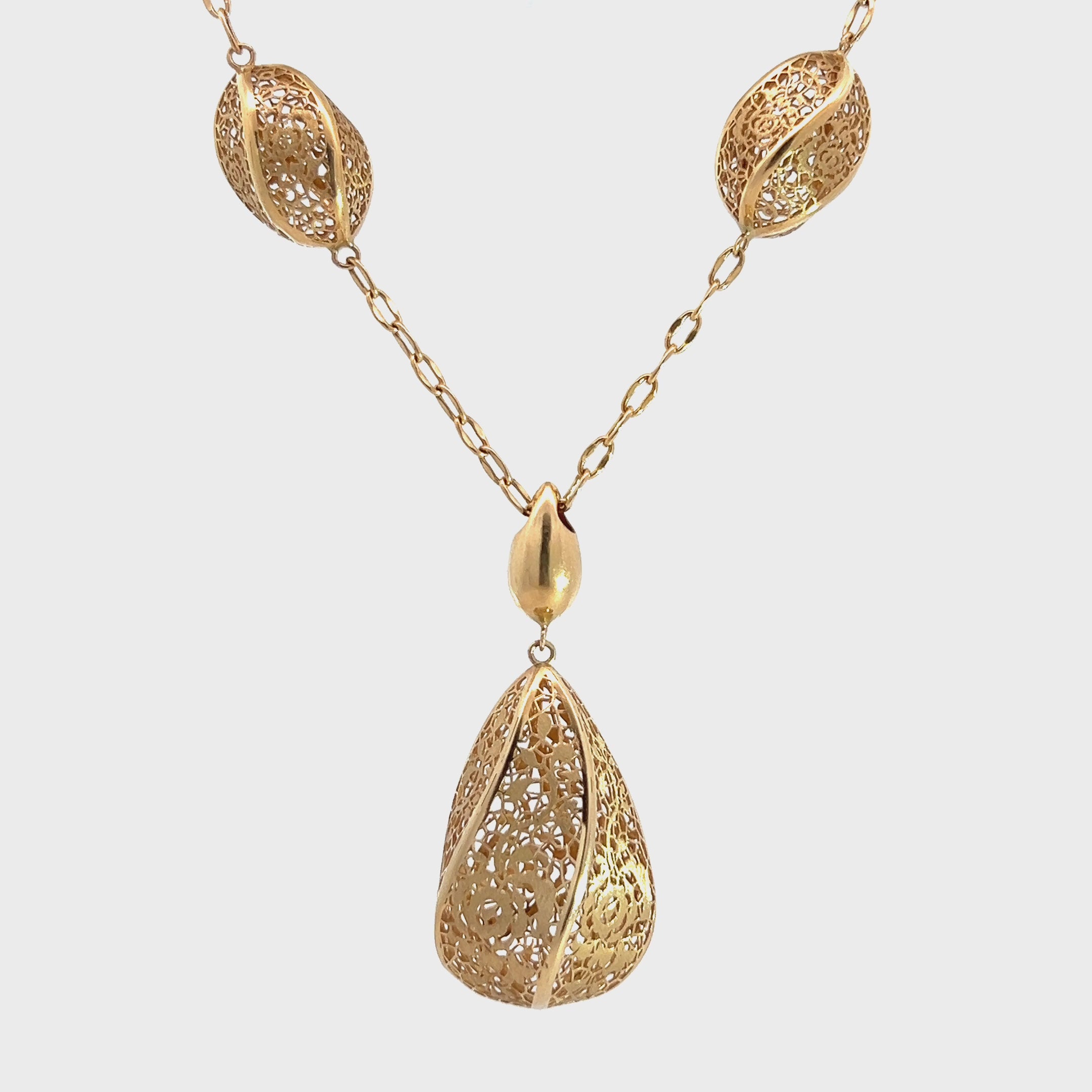 14K Yellow Gold Italy Necklace