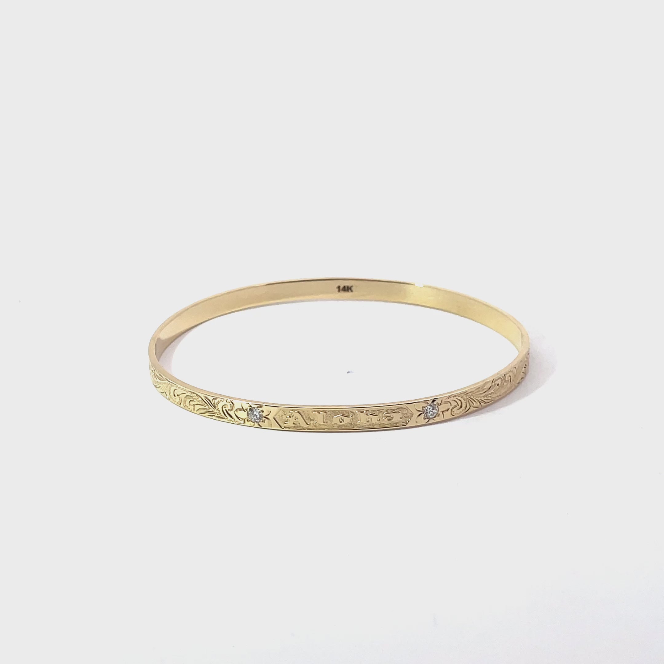Hawaiian Heirloom Diamond Bangle - Classic Two