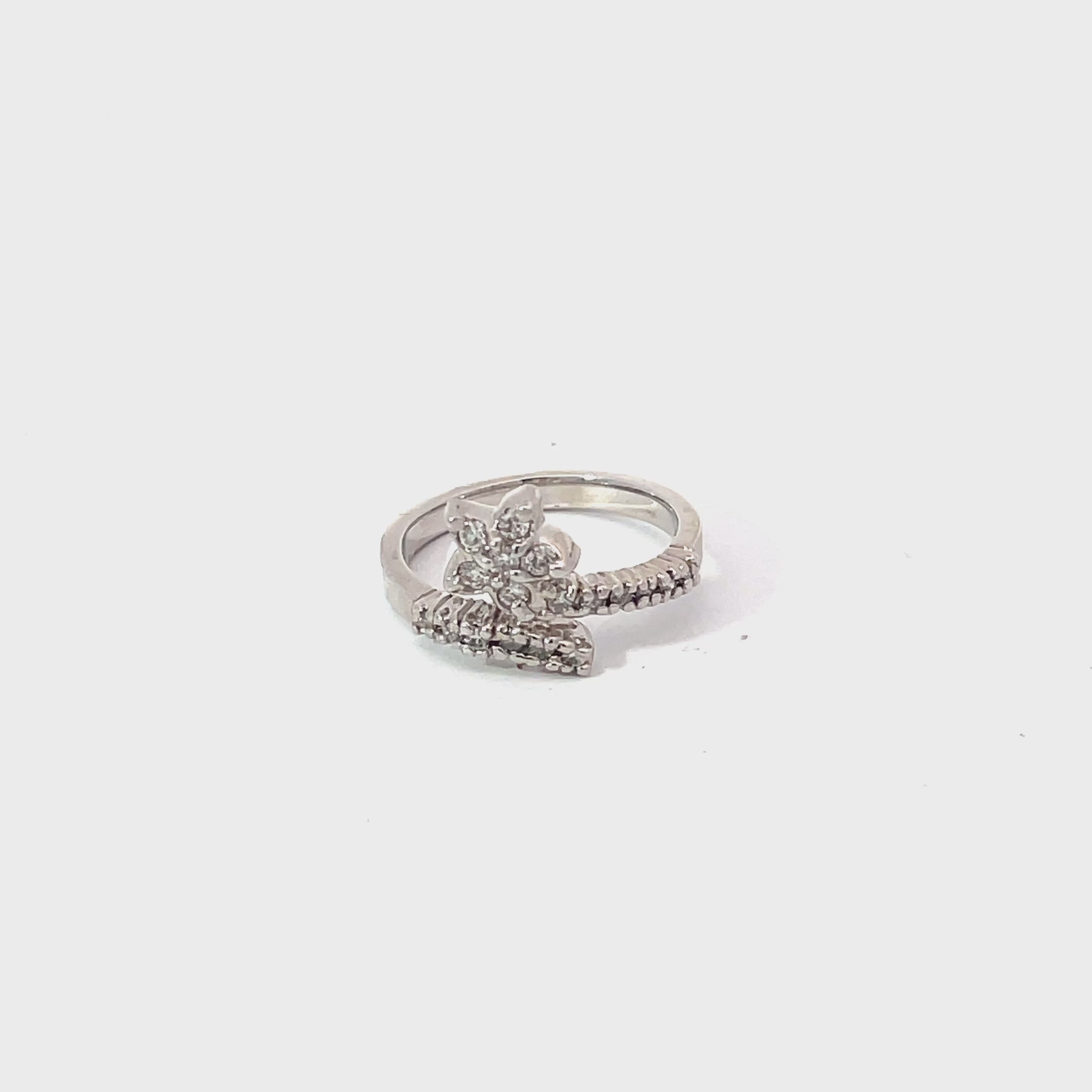 14K White Gold Diamond Flower Ring