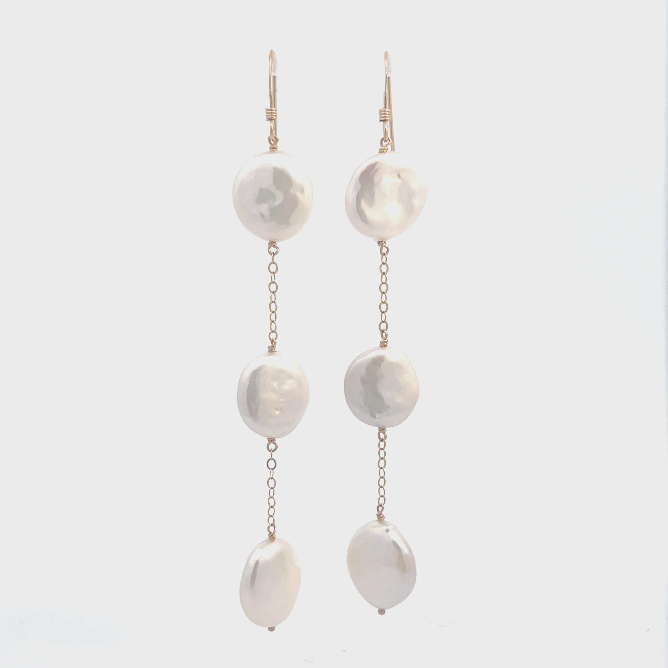 Thalia Pearl Earrings