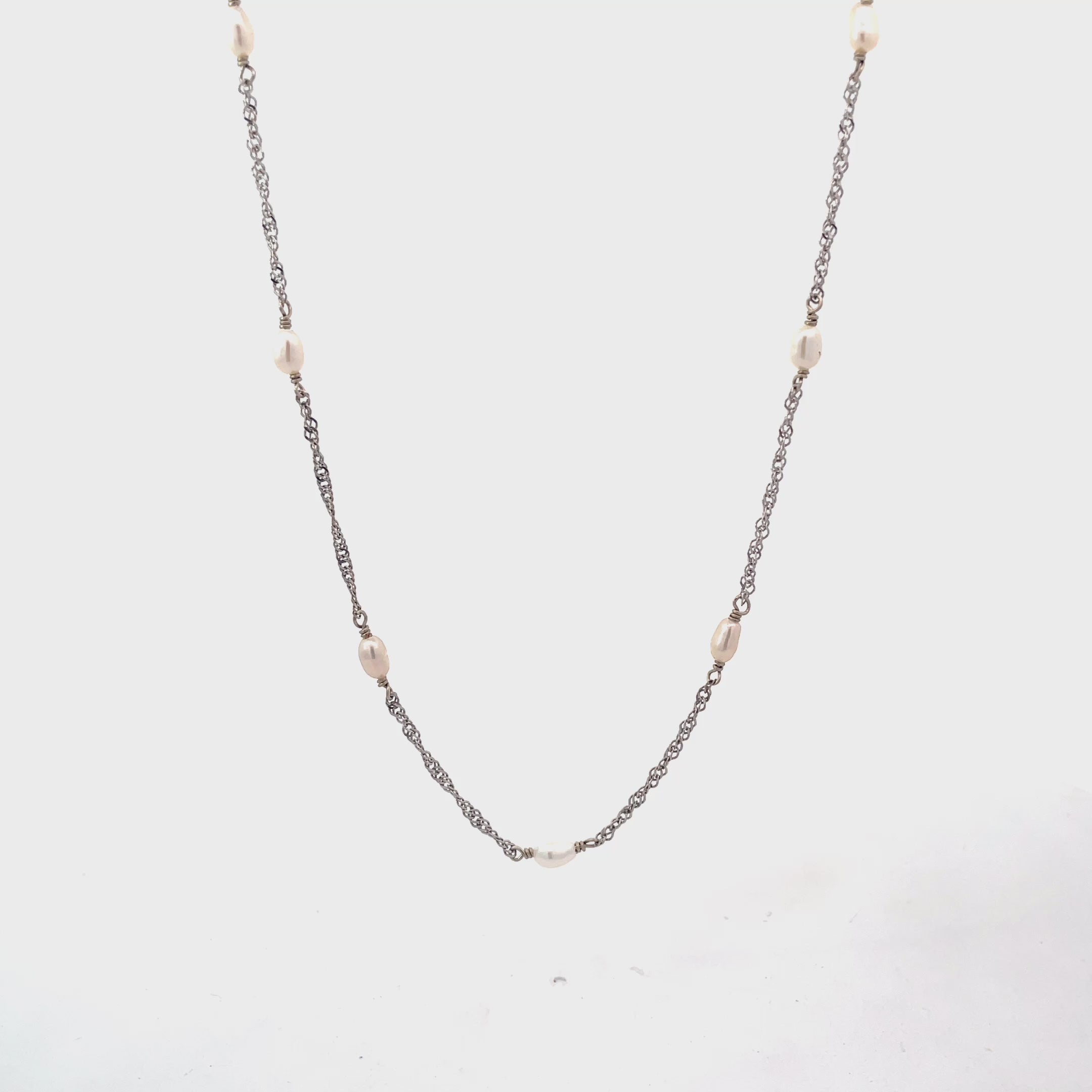 14K White Gold Medium Singapore Necklace w/ Freshwater Pearl Inset