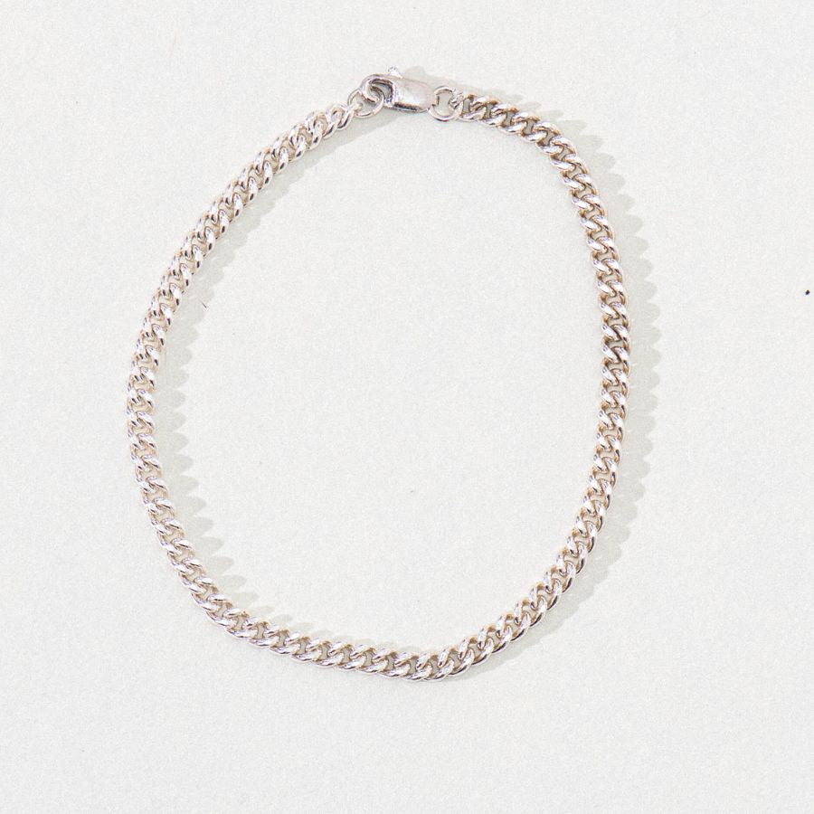Small Curb Chain Bracelet
